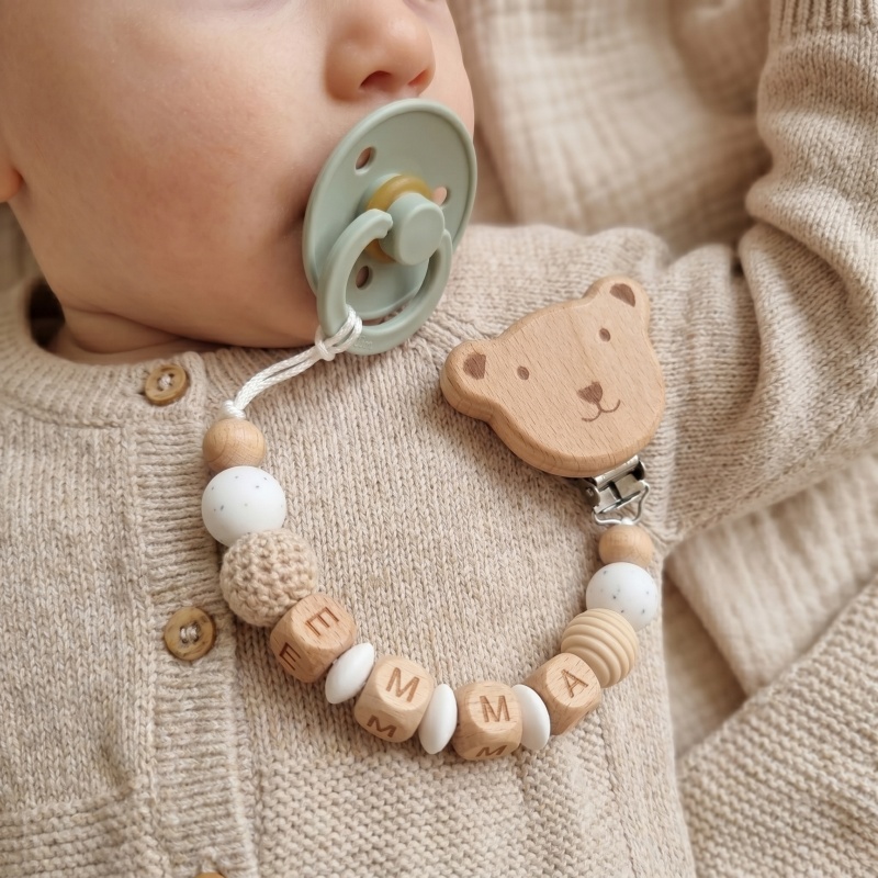 Attache-tétine personnalisée a - Baby Products Gift avis et prix